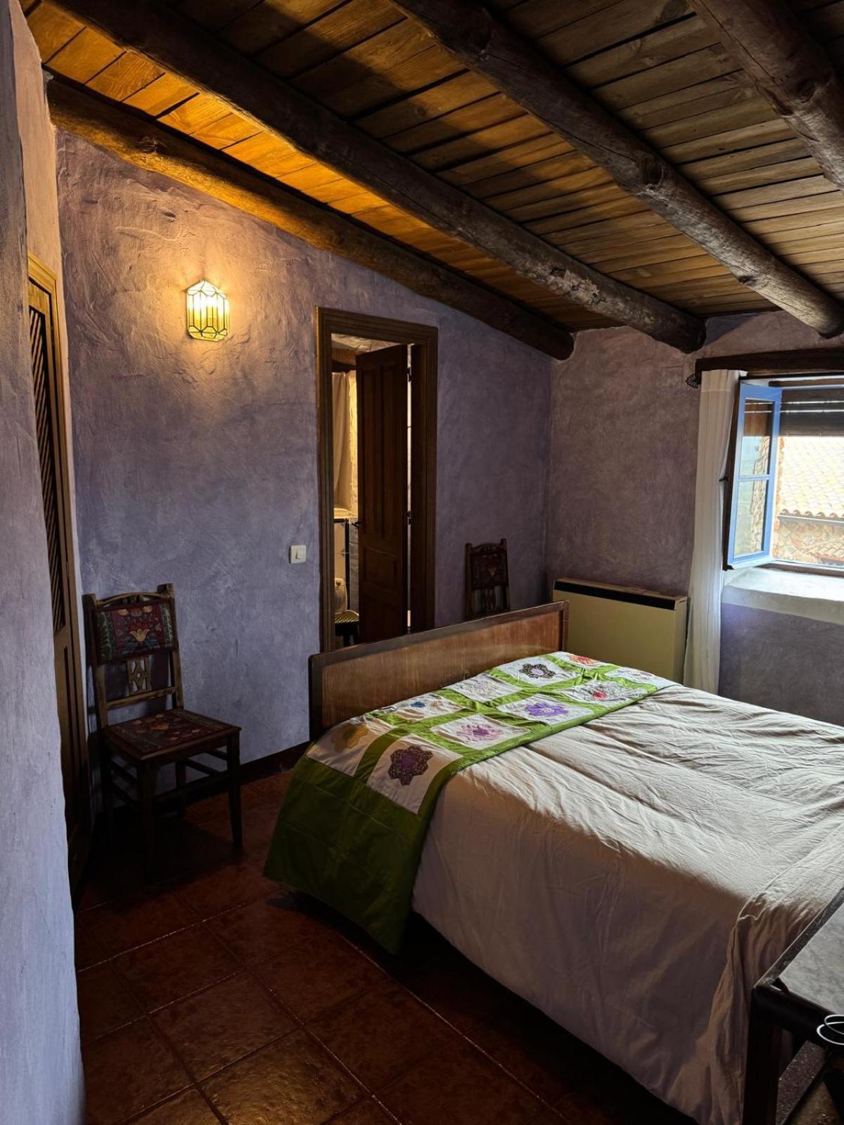 Cabañas del Castillo Alma De Villuercas旅馆 外观 照片